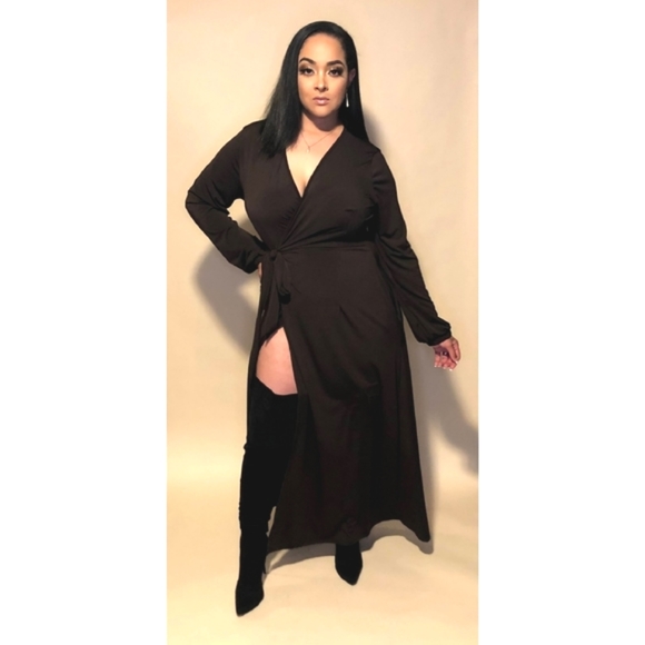 1 LEFT SIZE 2X | PLUS SIZE Brown Longsleeve Wrap Dress - Picture 2 of 2